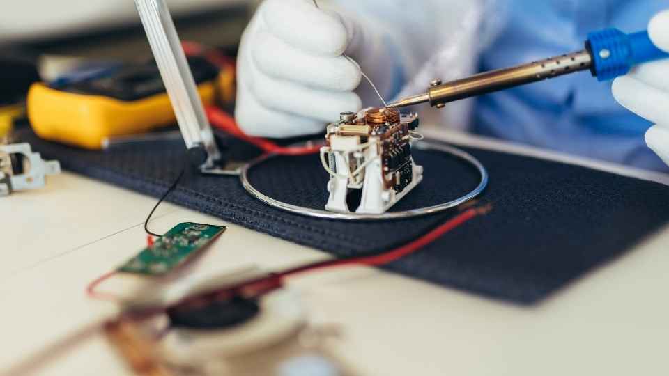 learning electronics repair